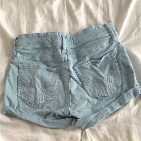 Hollister light blue jean shorts - Picture 2 of 2